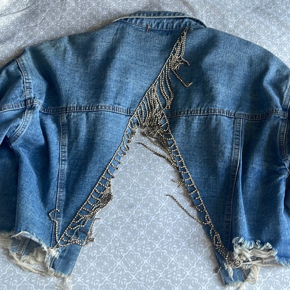 Jean jacket - Picture 2 of 2